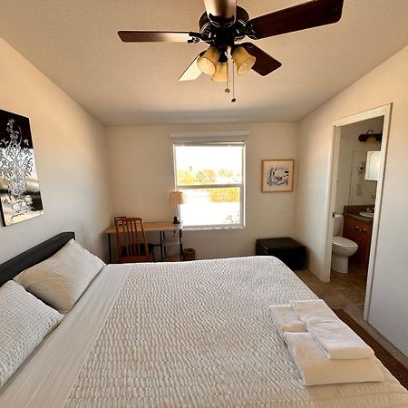 トウェンティナイン・パームズ Bodhi House, Joshua Tree National Parkホステル エクステリア 写真