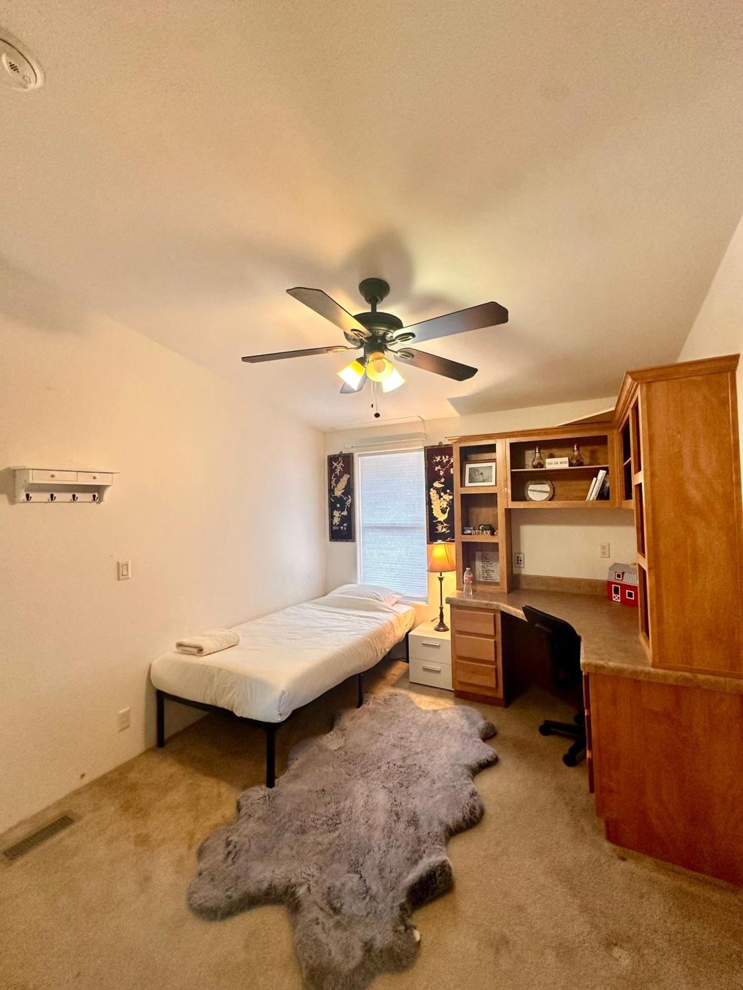 トウェンティナイン・パームズ Bodhi House, Joshua Tree National Parkホステル エクステリア 写真