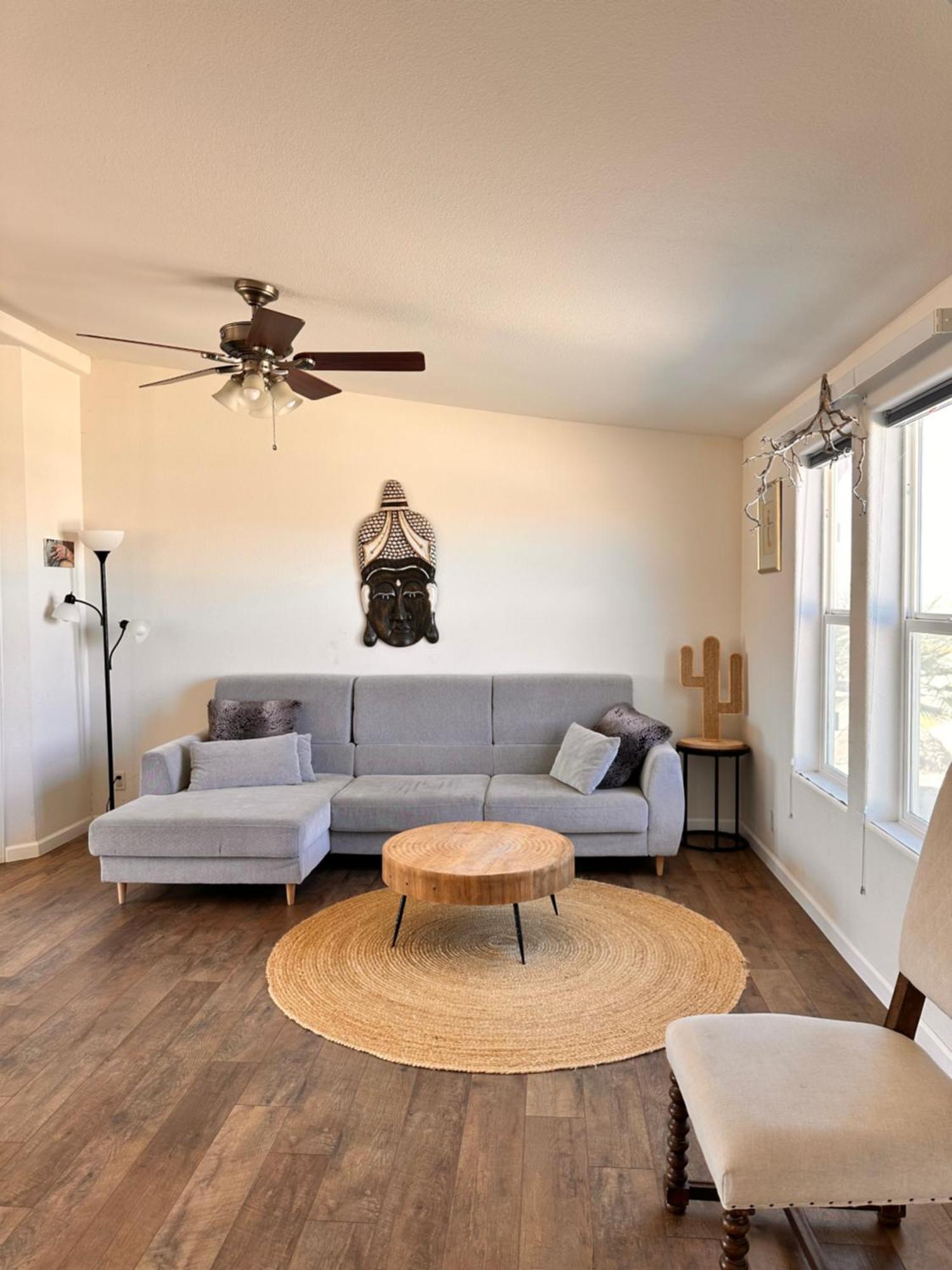 トウェンティナイン・パームズ Bodhi House, Joshua Tree National Parkホステル エクステリア 写真